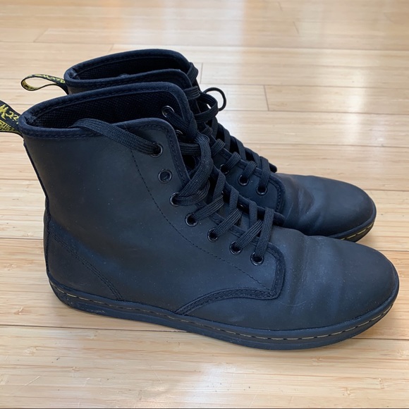 Dr. Martens Shoes - DR. MARTEN’S Shoreditch leather boots, 9.